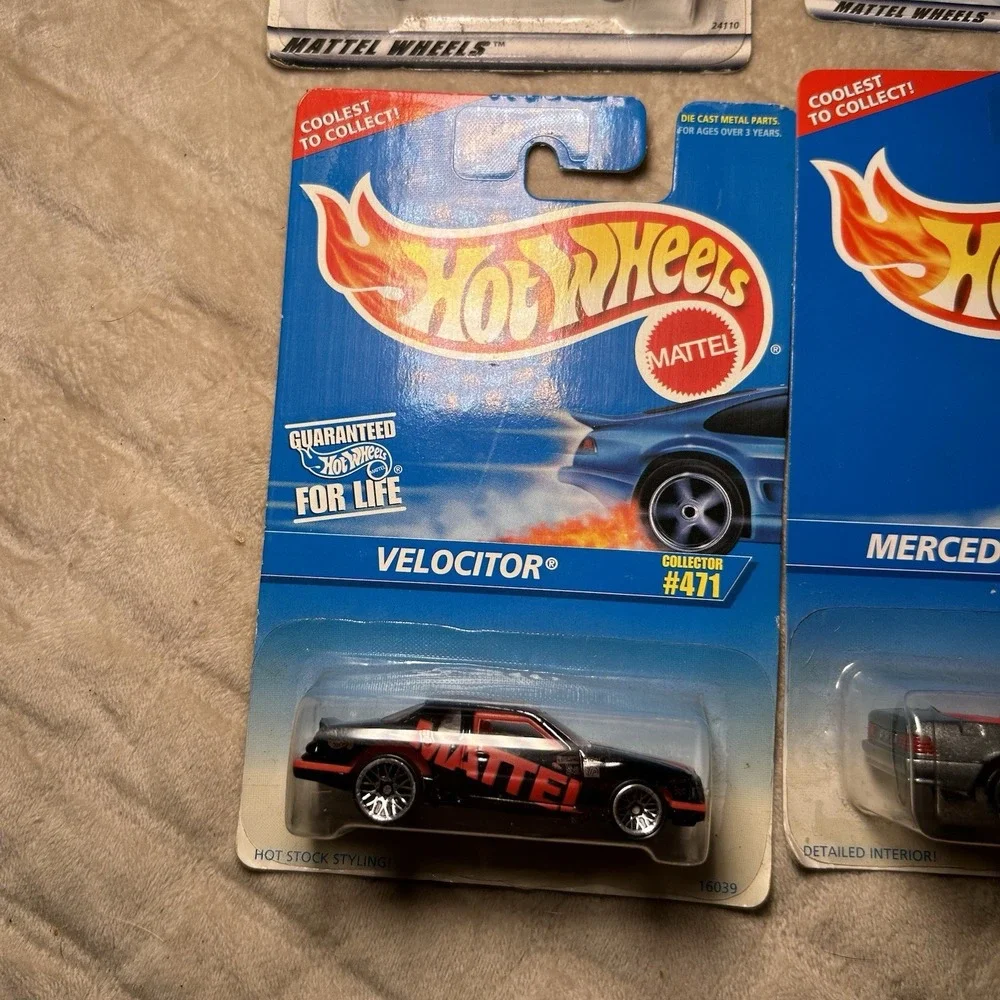 Hot‎ Wheels Set Of 4 Cars Diecast 1:64 NIB #1096 #118 #471 #494